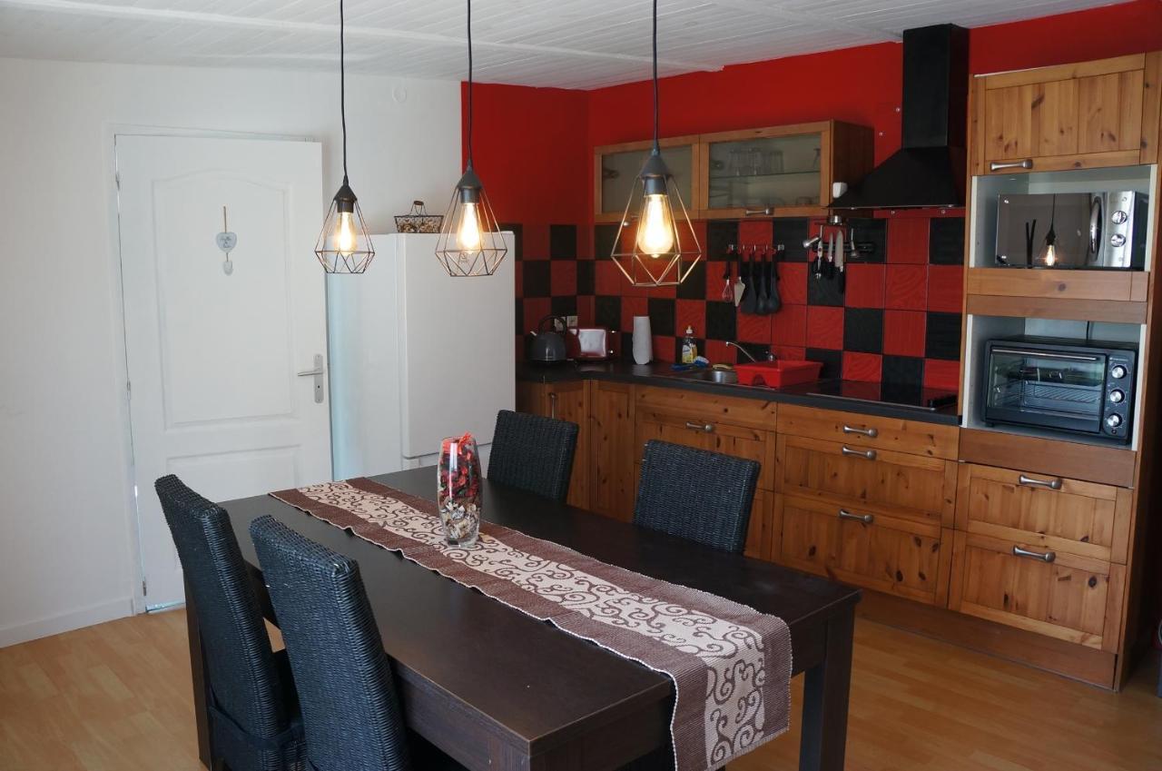 Bed and Breakfast Mas Des Tournevents Лезиньян-Корбьер Экстерьер фото